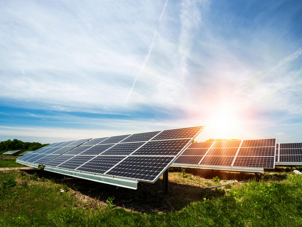 【創新創業與產經政策】日本政府推動強制業者提交太陽能電板回收制度，以利資源循環利用